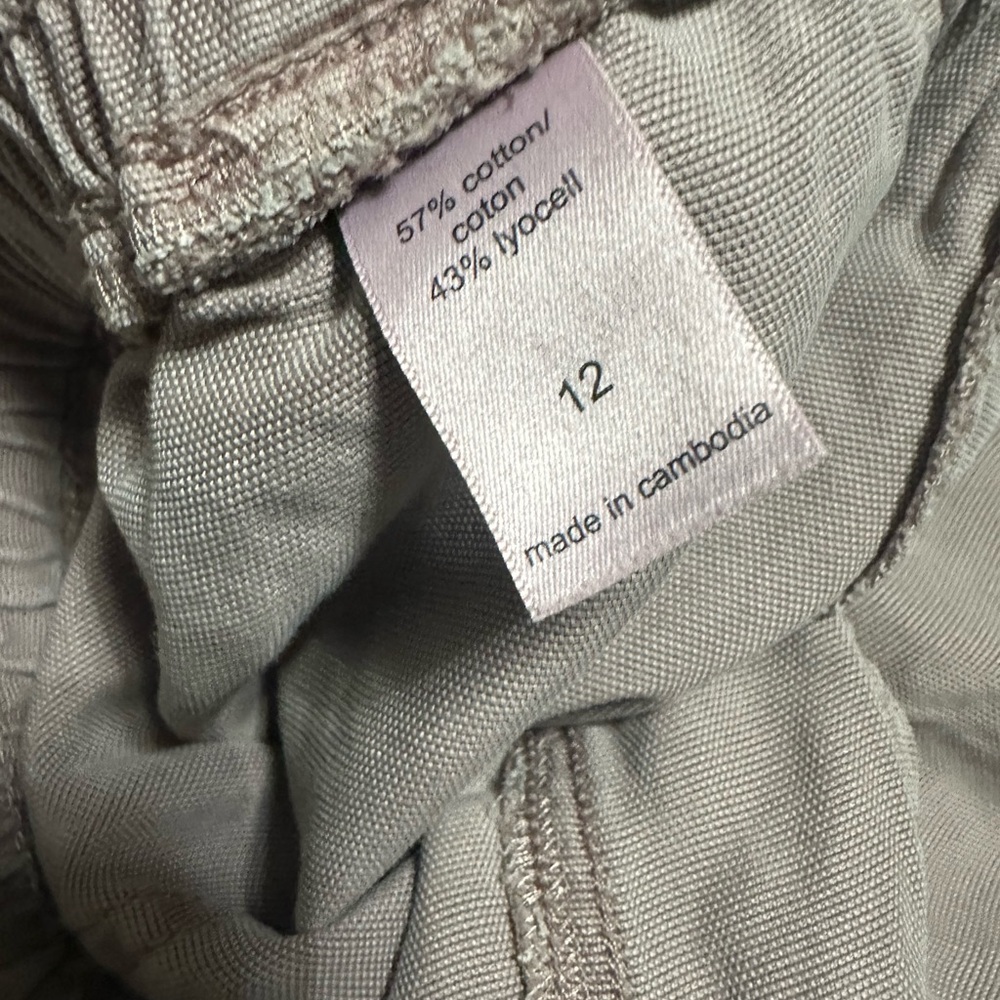 Maurices Mauve Drawstring waist Weekender Pants Size 12 - Picture 4 of 4